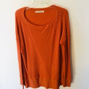 We The Free Tangerine Colored Oversized Thermal Knit Longer Top Size Small